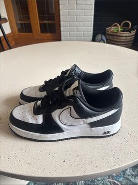 Nike Black and White Air Force 1’s